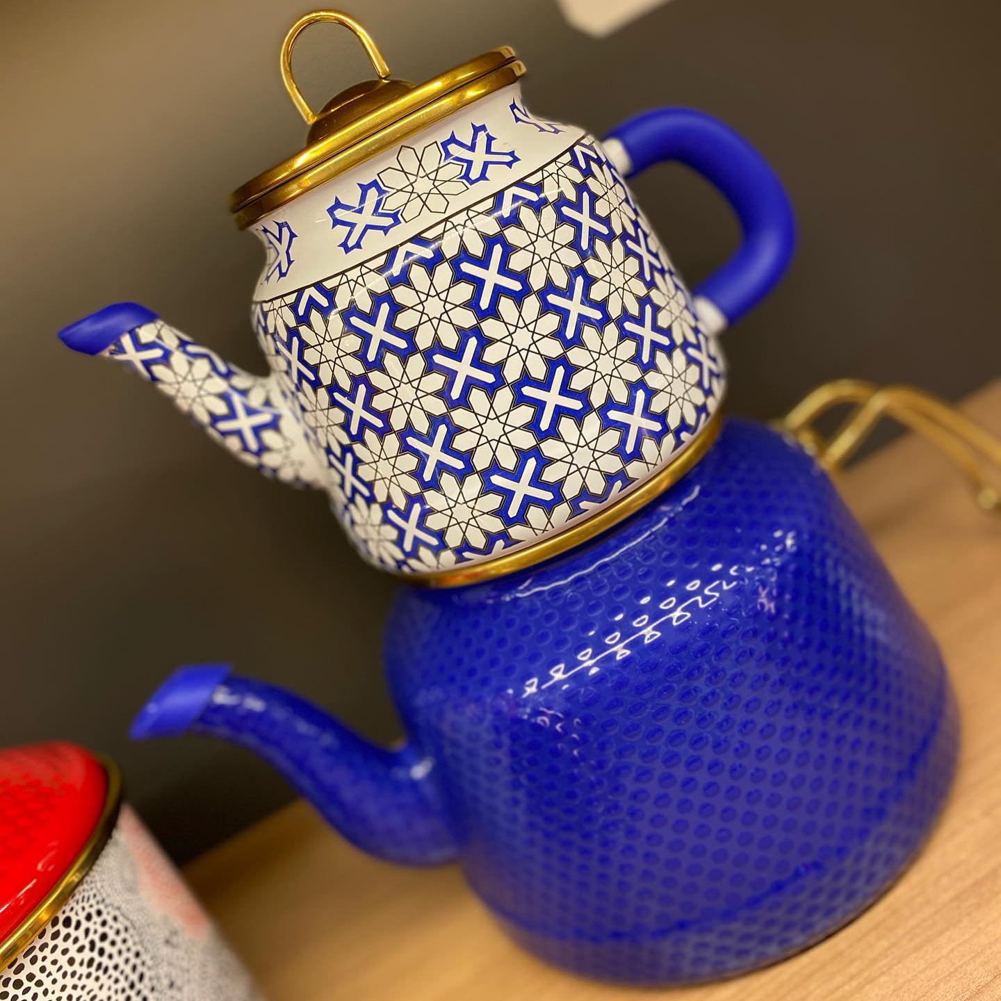 Vintage Small Blue Tea Kettle, Blue Enamelware, Tea Kettle, Antique Tea  Kettle, Small Teapot, Stovetop Kettle, Vintage Tea Kettle. 