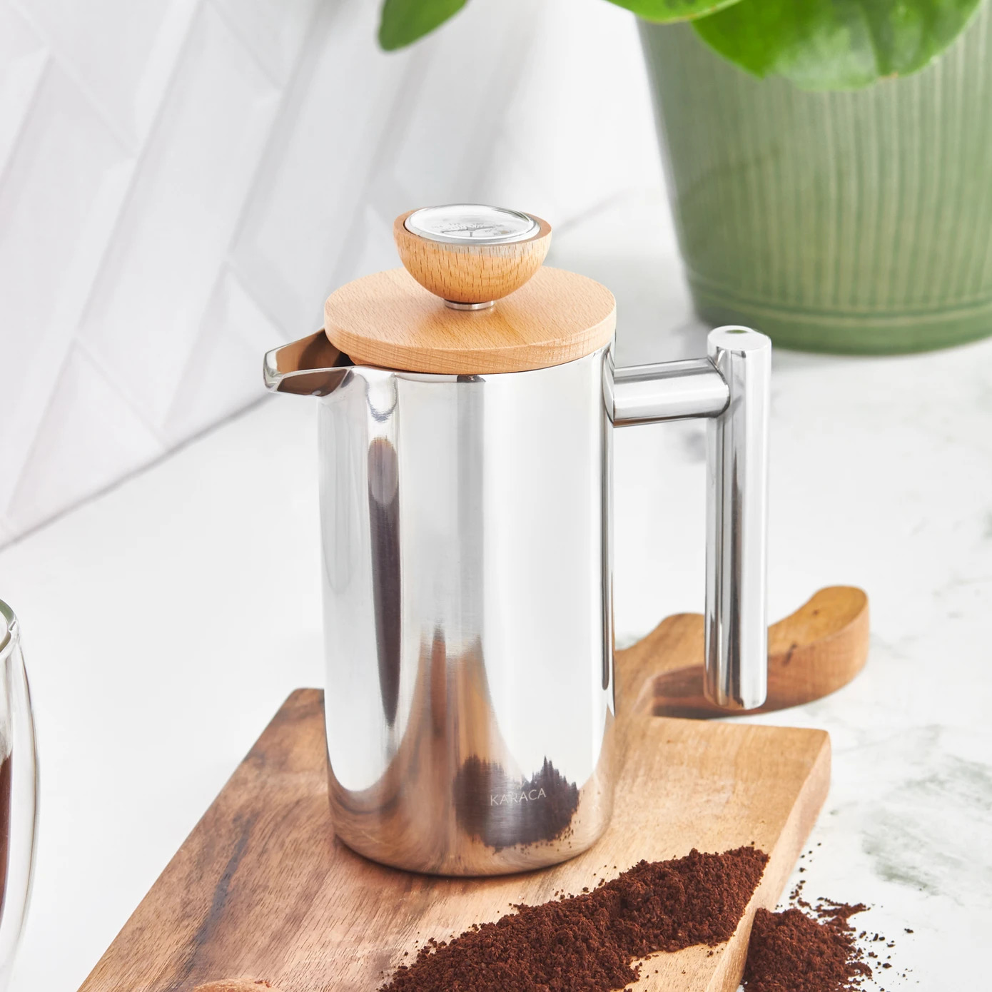 https://traditionalturk.com/wp-content/uploads/2022/08/stainless-steel-wood-french-press-350-ml.jpg
