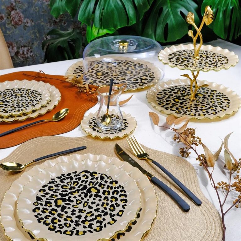 Glore Leopard Wavy Gold Gilded 6 Person 25 Pcs Cake Plate &  Tea Set